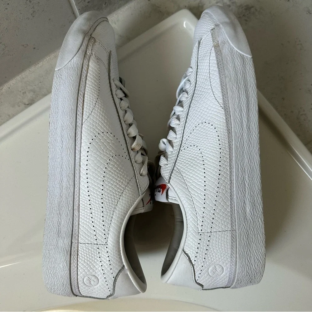 Nike FRAGMENT X AIR ZOOM TENNIS CLASSIC AC Size 10.5